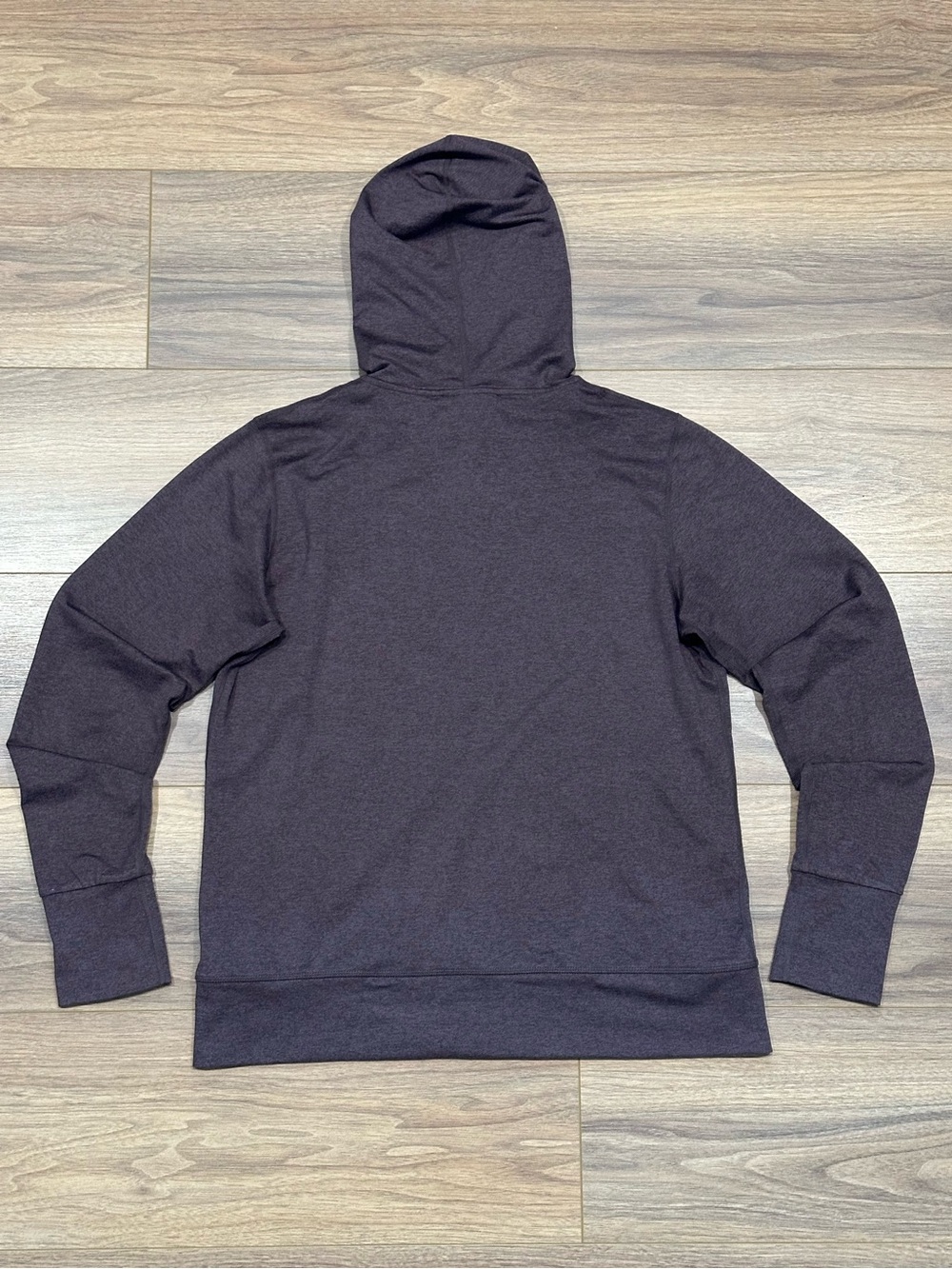 Vuori Halo Performance Full Zip Hoodie in Plum Purple Size Large - Picture 10 of 14